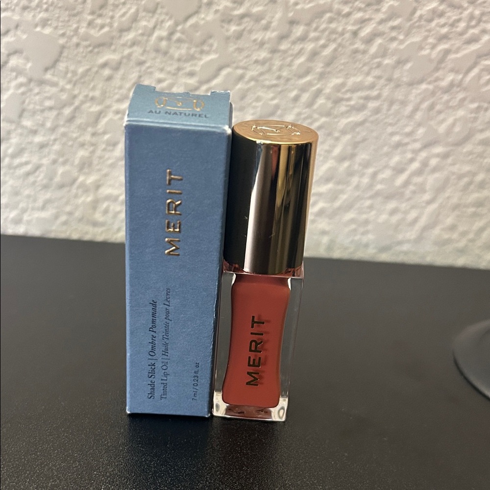Merit Tinted Lip Oil - Au Natural - Picture 2 of 3